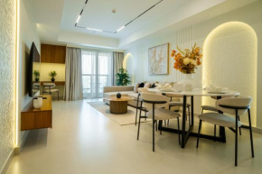 Elegant 3 Bedrooms Among Clouds